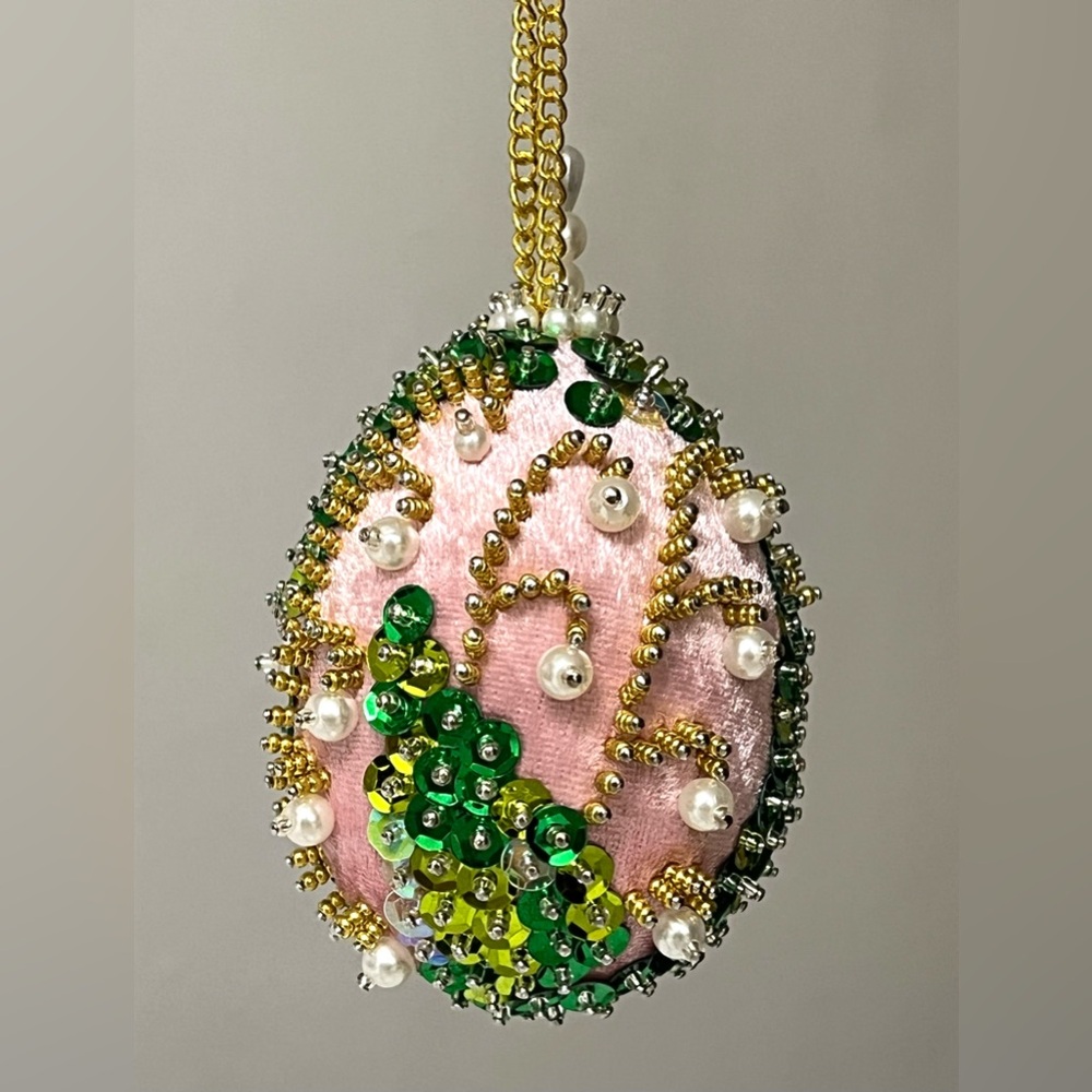 Handmade Vintage Style Push Pin Pink Easter Egg Christmas Ornament 3.5 in